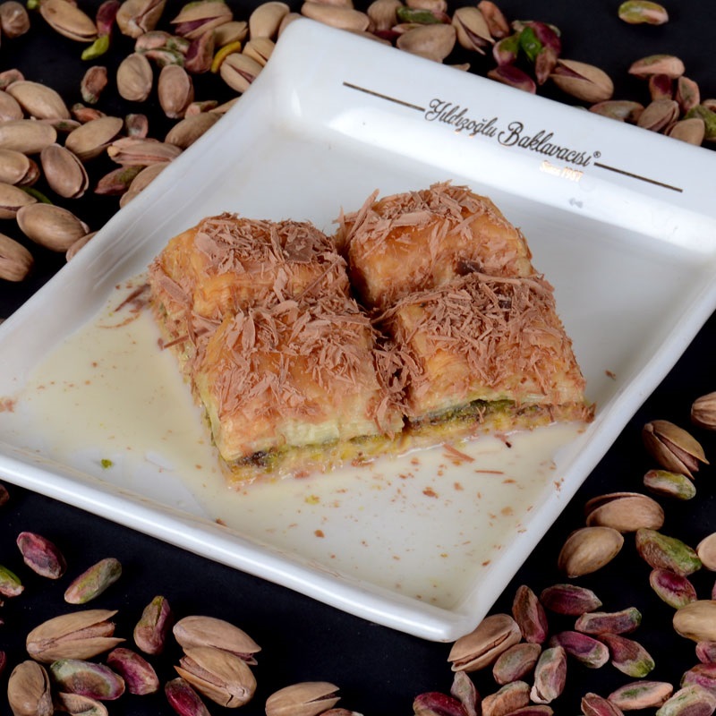 SOĞUK SÜTLÜ BAKLAVA